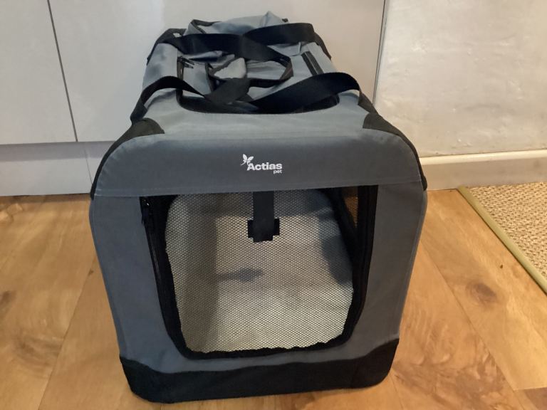 Soft Pet Travel Kennel for puppies, cats etc