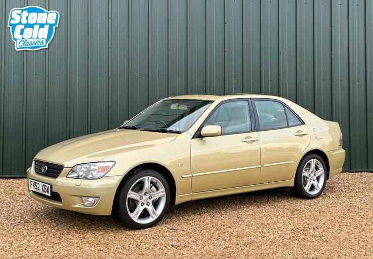 2002 Lexus IS 200 2.0 SE 4dr SALOON Petrol Manual