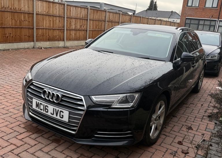 Audi, A4 Avant S Tronic Sport Ultra Semi-Auto doors