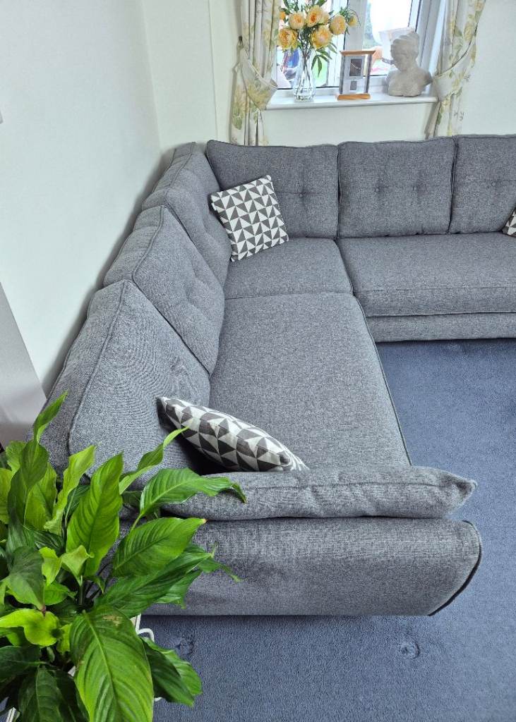 DFS French Connection Zinc 2 Piece 2 Arm Corner Sofa in Grey RRP £1839 *FREE LOCAL DELIVERY*