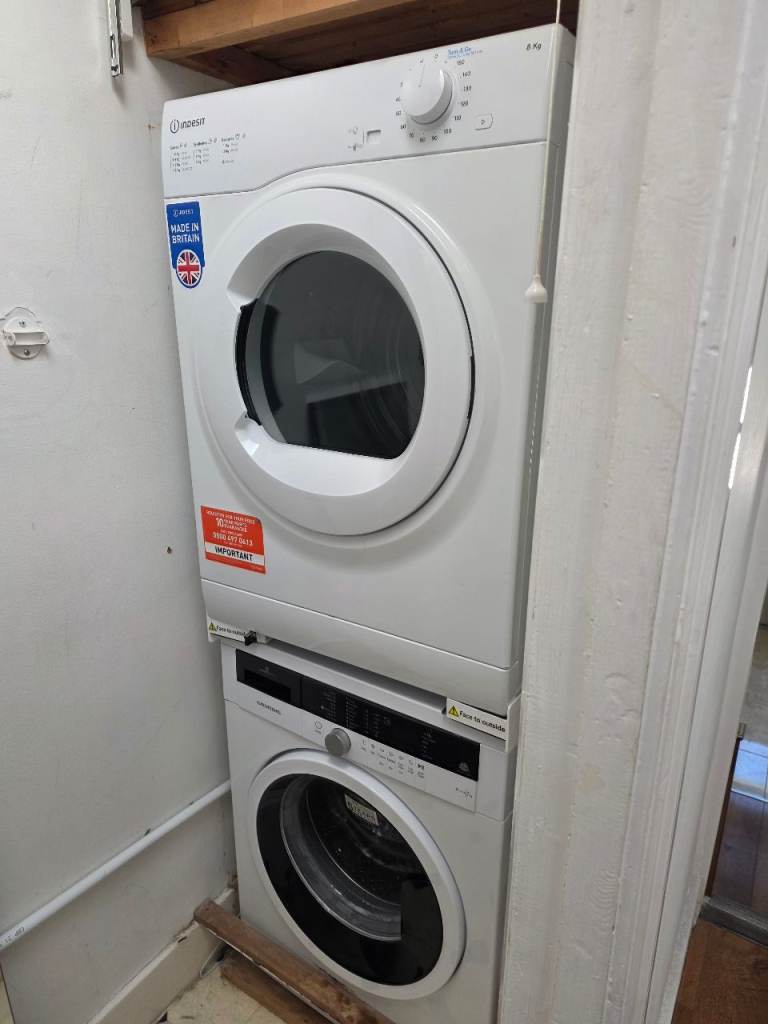 Grundig Washing Machine & Indesit Dryer