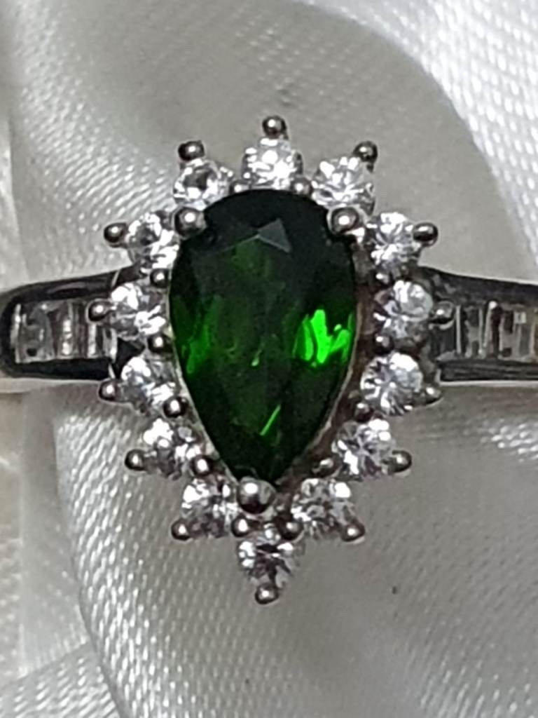 Russian diopside Pear Cut Ring Size S Silver 925 Platinum Overlay New 