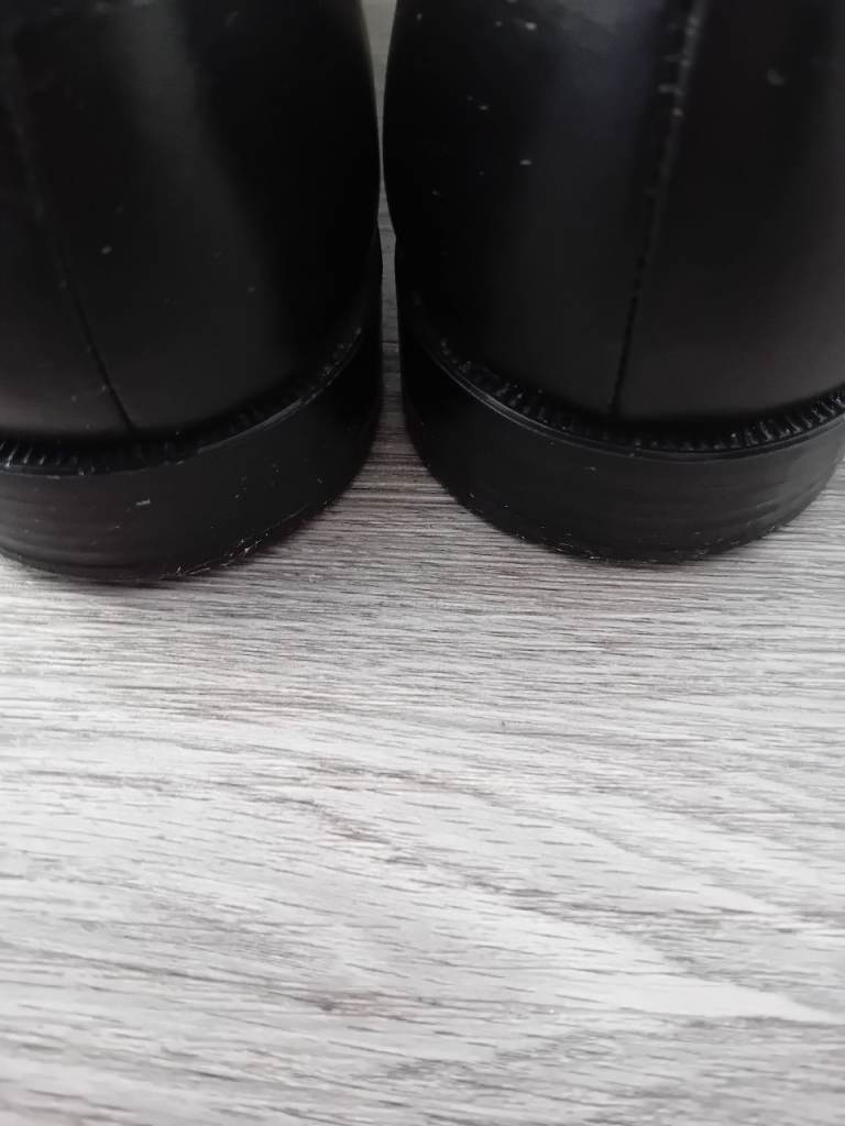 Mens Black Shoes - size 9