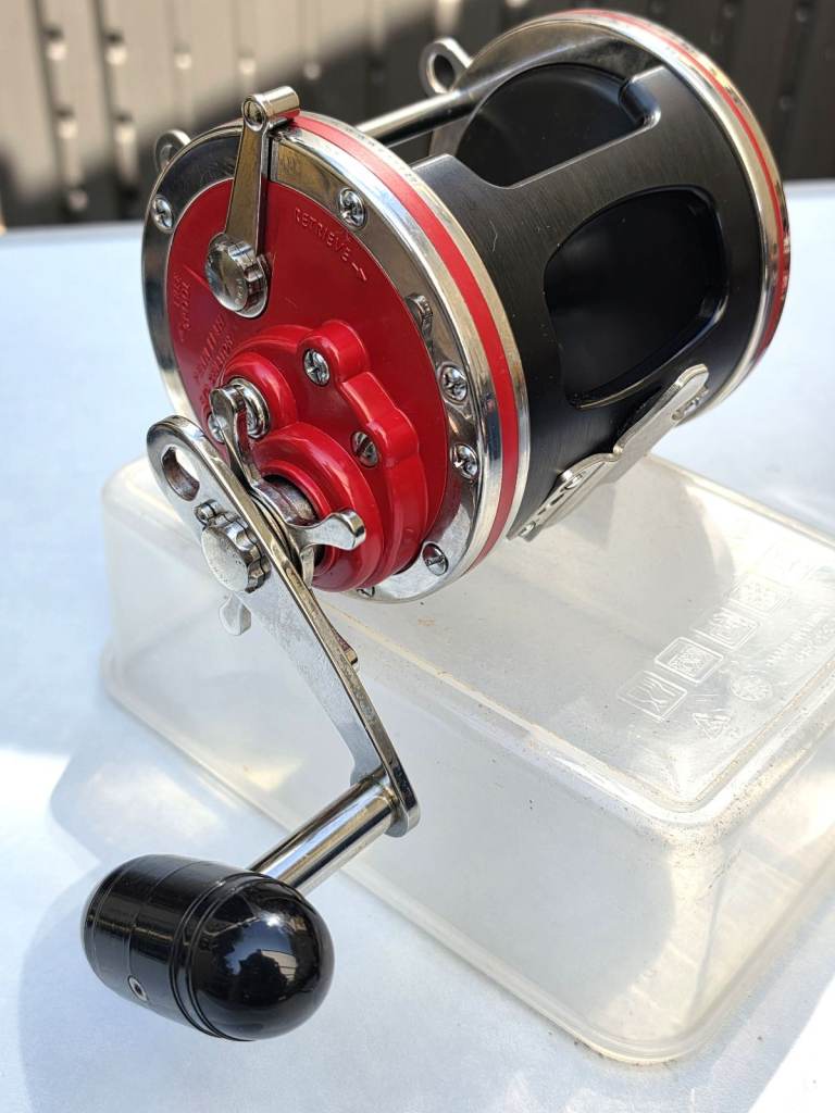 Penn 114 HLW Senetor 11 Reel
