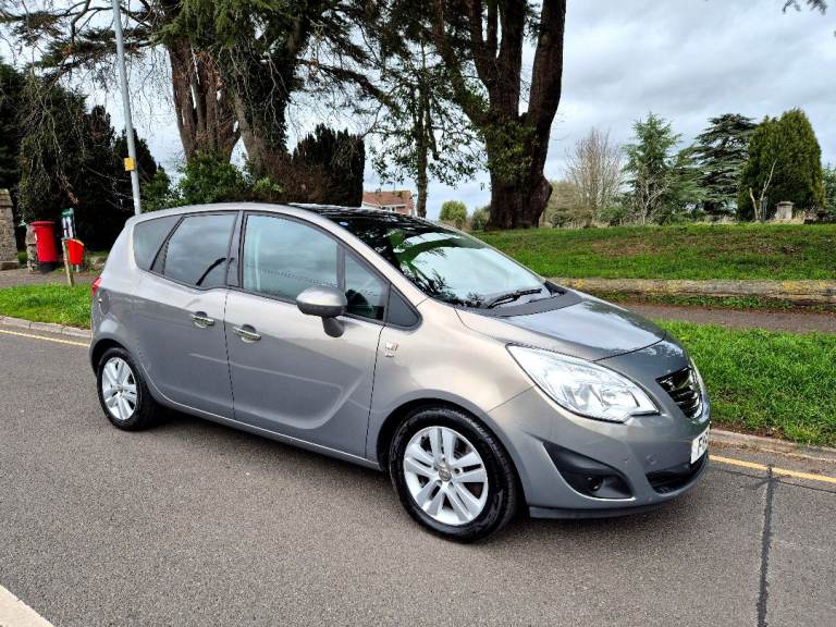 LOW MILEAGE 66K  LONG MOT MERIVA 1.7 CDTI