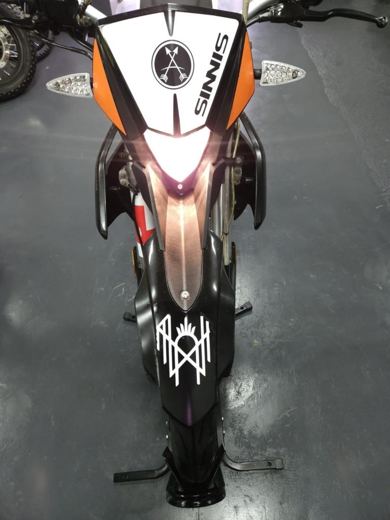 Sinnis Apache SMR 125 2021 