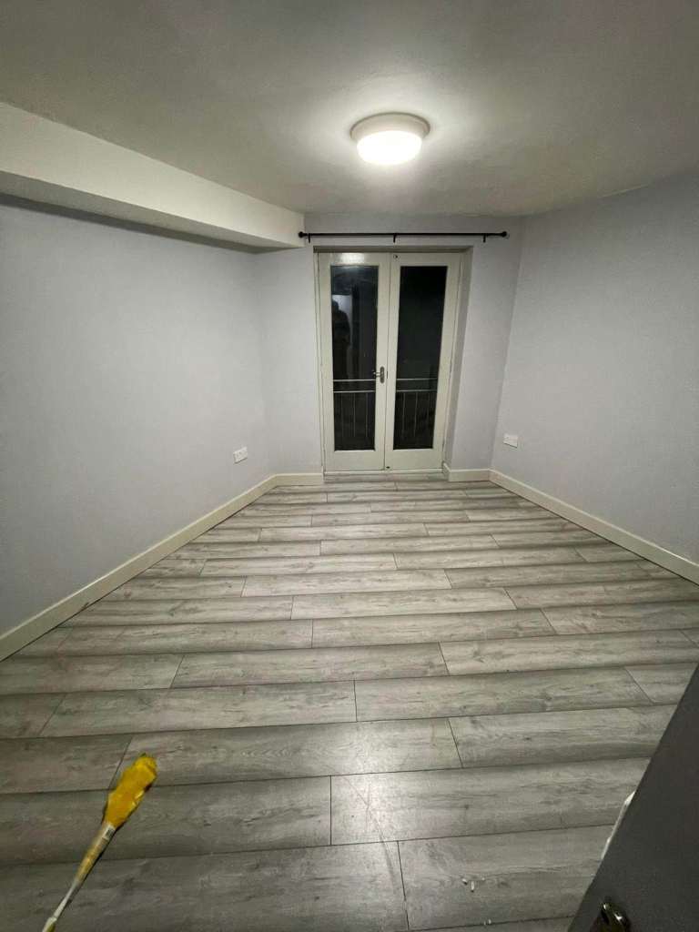 Two Bedroom Flat in Trowbridge BA14 8JU