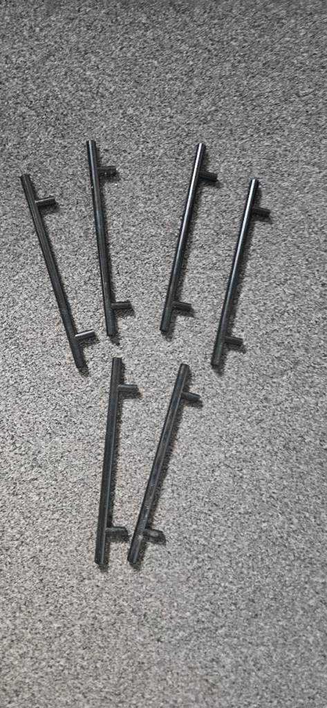  6 x T Bar Matt Black Classic Cupboard Handle 152mm