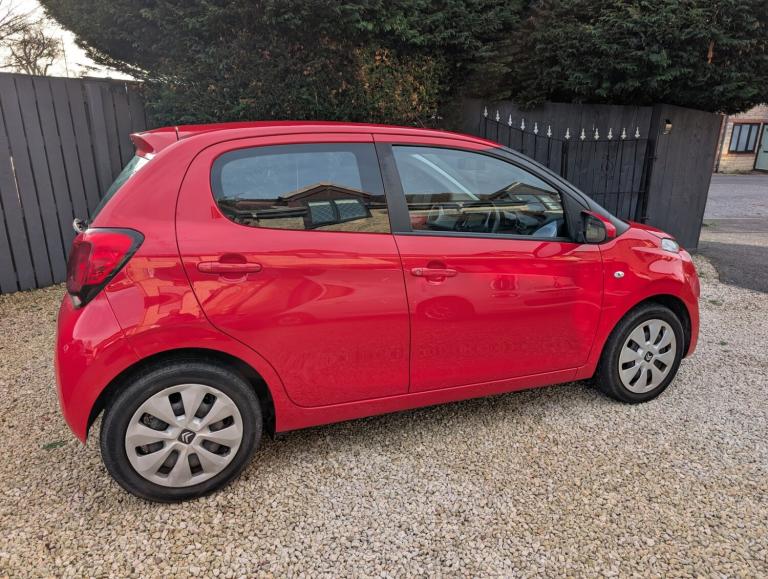 2017 Citroen C1 1.0 VTi Feel 5dr Red Hatchback Manual  HATCHBACK Petrol Manual