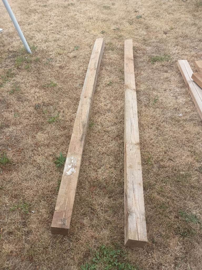 8 ft fence posts x2