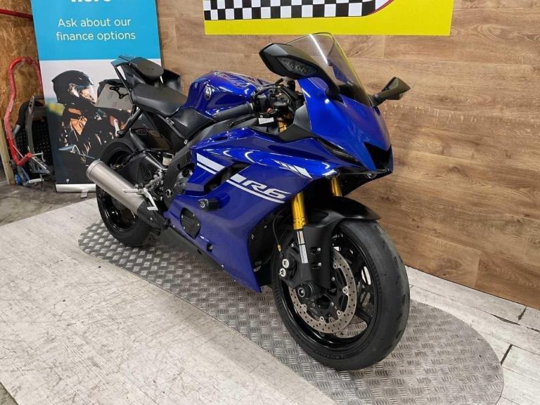 YAMAHA R6 2017