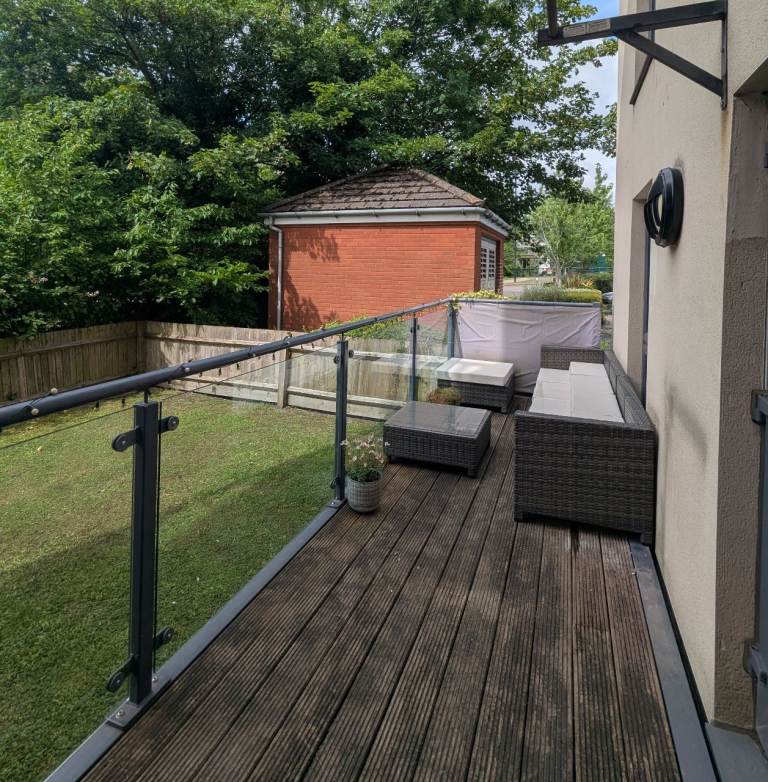 2 bed flat in fantastic location