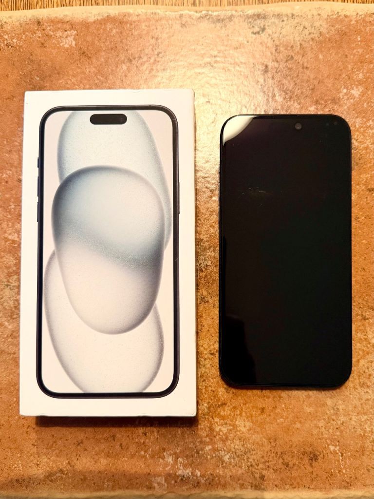 Apple iPhone 15 Plus Smartphone; 256GB; Black