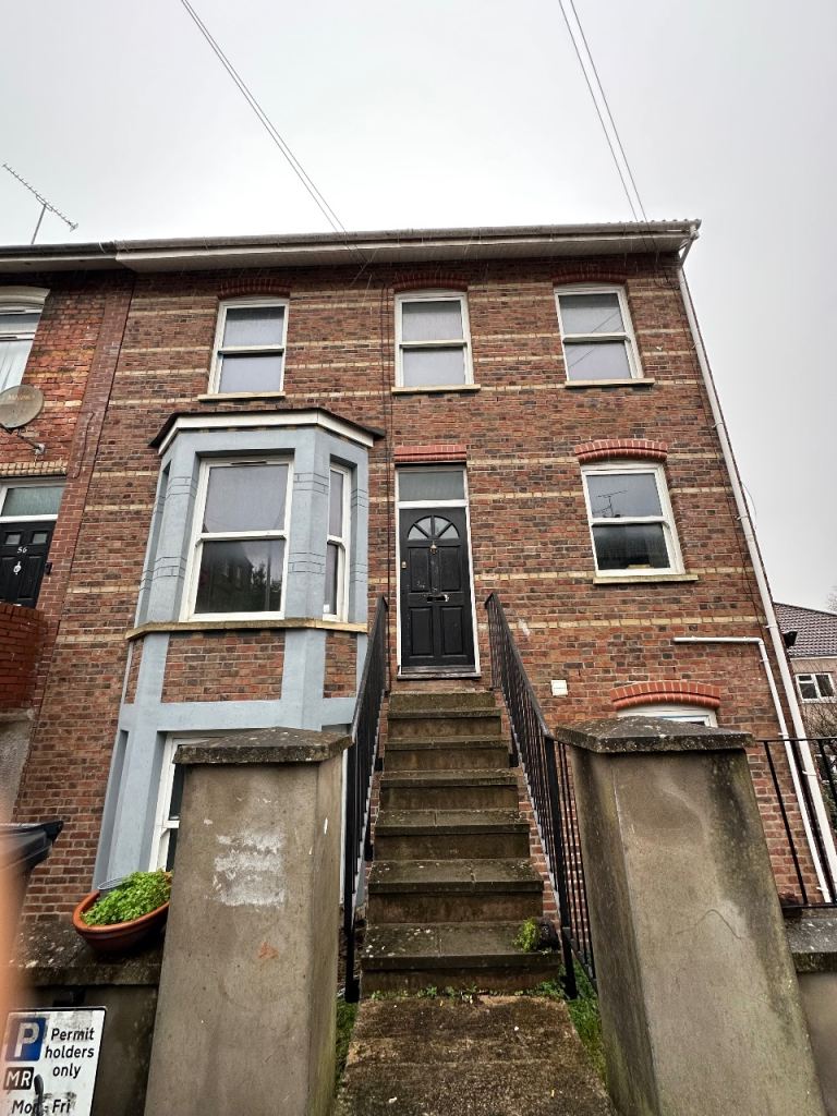 3 Bedroom Maisonette in Montpelier - No Company lets! 