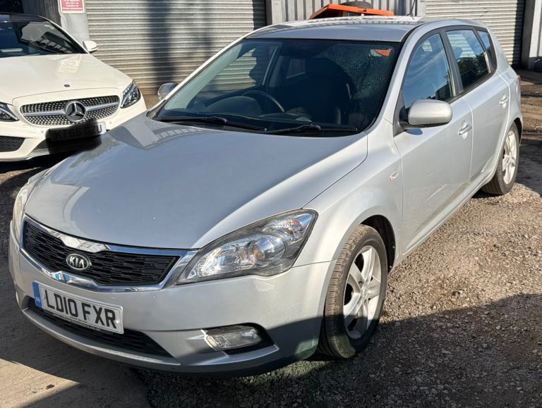Kia, CEED, Hatchback, 2010, Manual, 1591 (cc), 5 doors