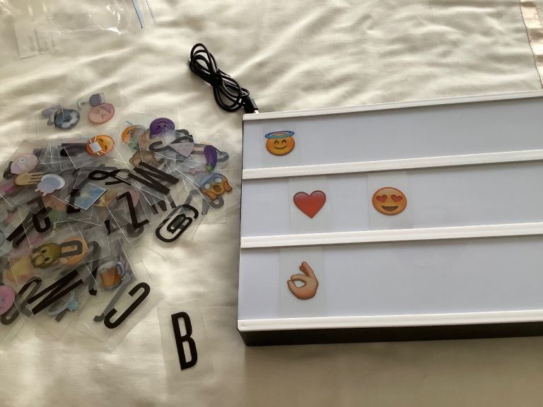 A4 light box with letters and emoji's - battery or USB - lead included