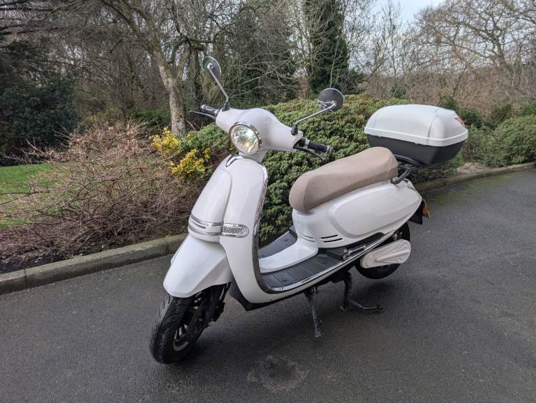 12mo MOT - Sakura JS2A, 4kW electric motorcycle (125cc equivalent), 2020