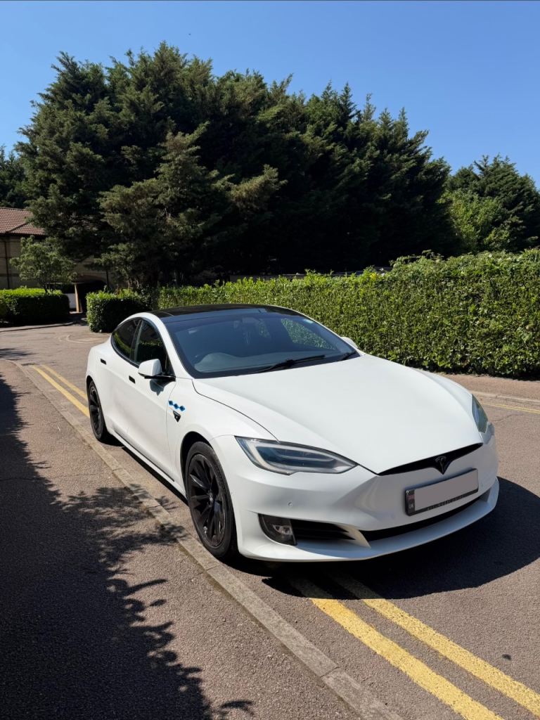 2018 Tesla Model S | PCO Ready | Premium Features | Excellent Condition | 2 Keys