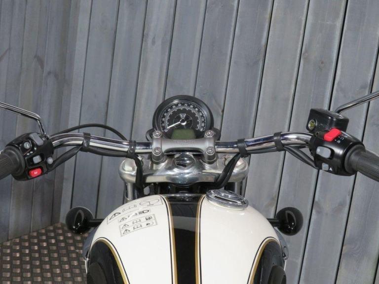 2018 18 TRIUMPH SPEEDMASTER 1200