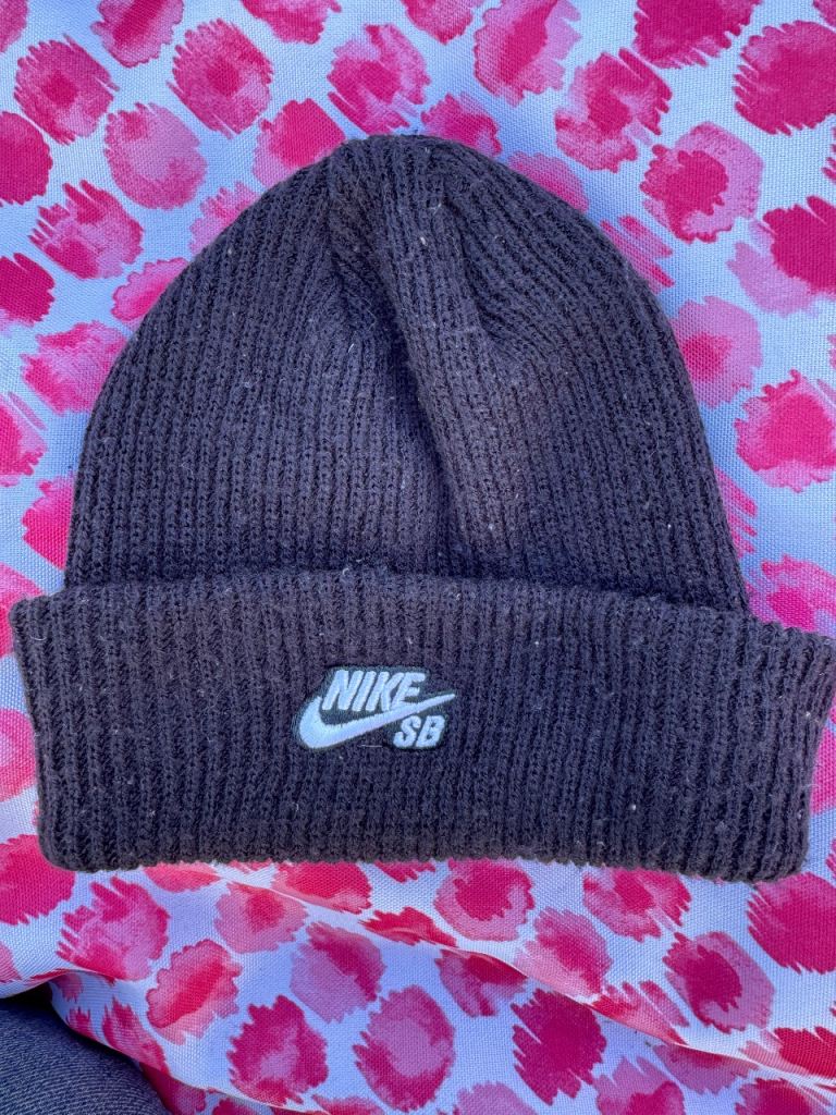 Nike SB Beanie Hat – Black