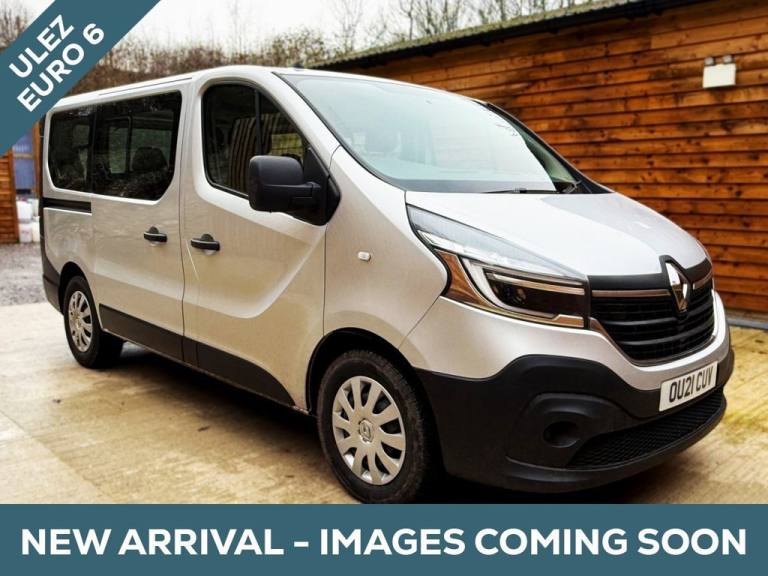 2021 Renault Trafic 5 Seat Auto Wheelchair Accessible Disabled Access Vehicle WAV MPV Diesel Auto...