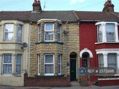 4 bedroom house in Rainham Road, Gillingham, ME7 (4 bed) (#2572886)