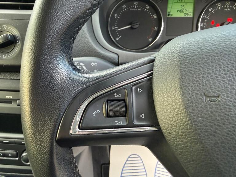 2013 Skoda Fabia 1.2 TSI 105 SE 5dr HATCHBACK Petrol Manual