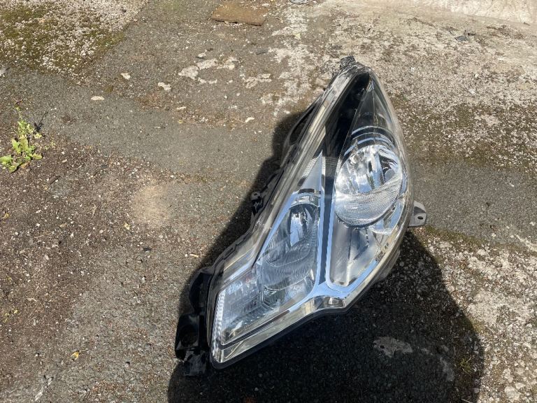 CITROEN DS3 C3 MK2 PASSENGER SIDE LEFT HEADLIGHT HEADLAMP (2010-2016)