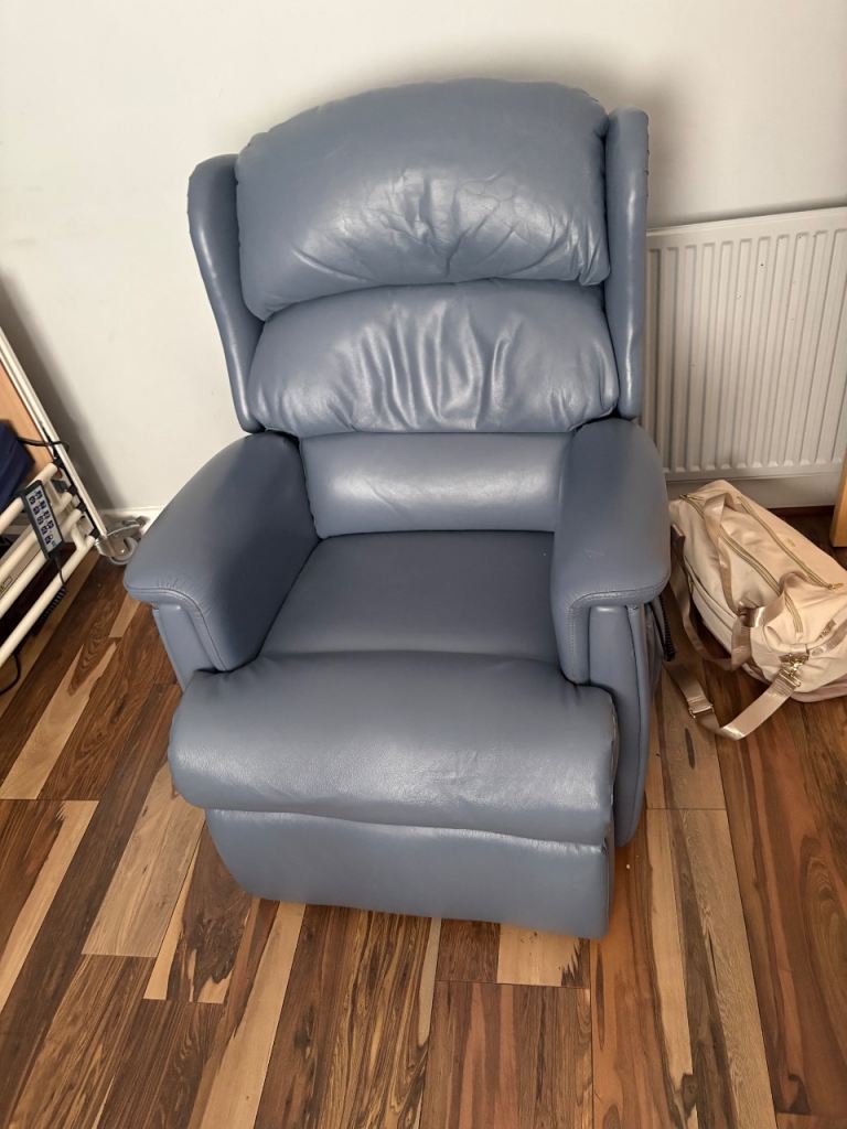 Recliner, riser chair 