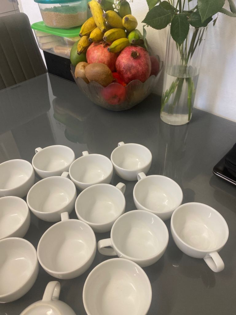 Cups 