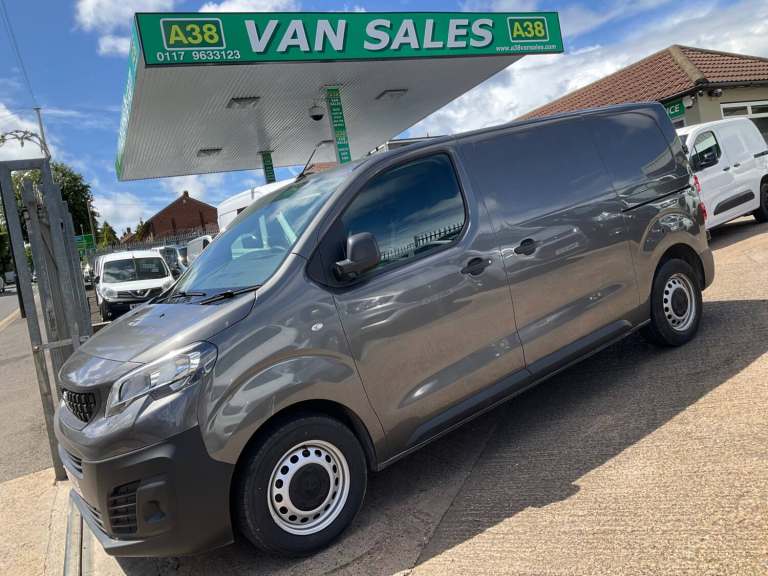 2023 Peugeot Expert 1400 PROFESSIONAL PREMIUM 2.0 BLUEHDI 145 BHP PANEL VAN PANEL VAN Diesel Manual