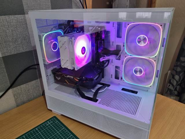 Ryzen7 2700X デスクトップPC GTX1660Ti Win11 Ryzen 7 2700X Gaming PC with GTX 1660TI – Windows 11, 256GB M.2