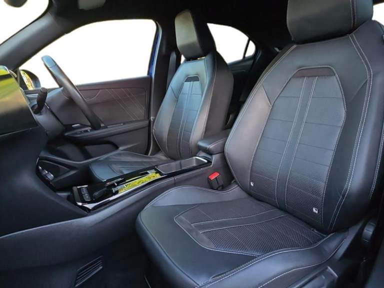 2022 Vauxhall Mokka Electric 50kWh Ultimate SUV 5dr Electric Auto (136 ps) Automatic Hatchback El...