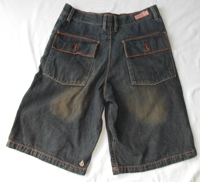 Men's shorts 30W £3 each or both £5