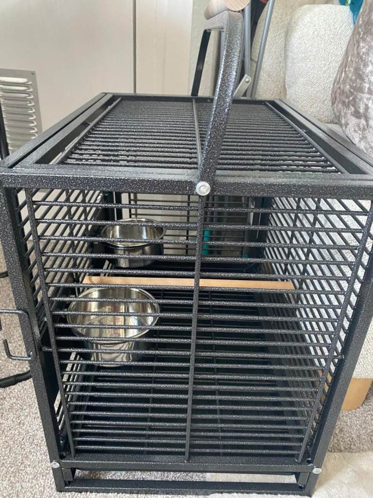 Brand new parrot cage