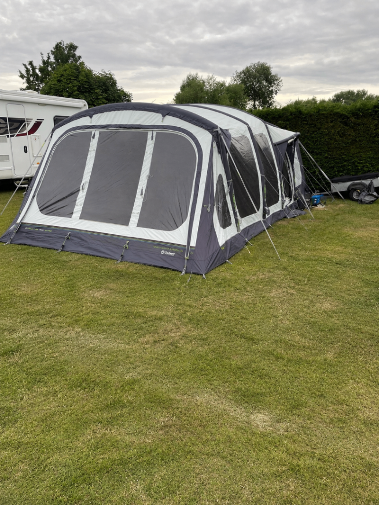 Read the advert Outdoor Revolution Airedale 6 Pro Climate Air Beam Tent and accessories 