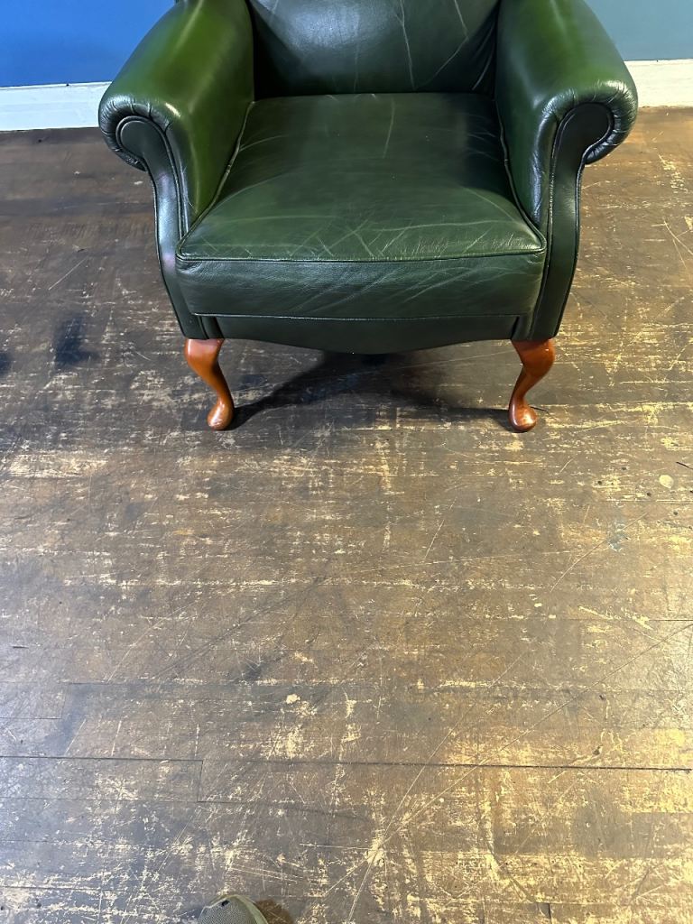 Superb green leather chesterfield Queen Anne armchair Uk delivery 