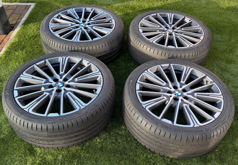 4 x BMW Individual 869 M 20" Alloy Wheels + Continental Tyres 8Jx20 245/40/20 EcoContact 6Q X1/IX1