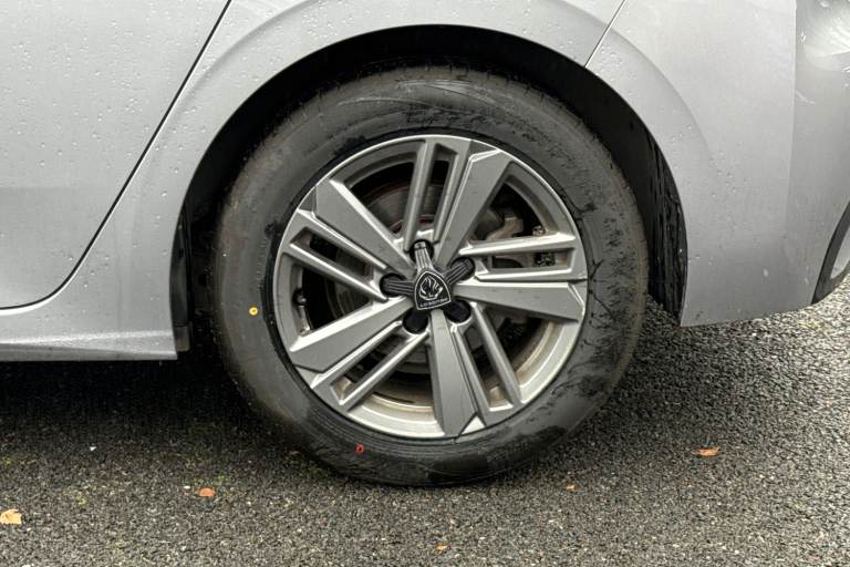 2023 Peugeot 308 1.2 PureTech Active Premium EAT Euro 6 (s/s) 5dr Hatchback Automatic