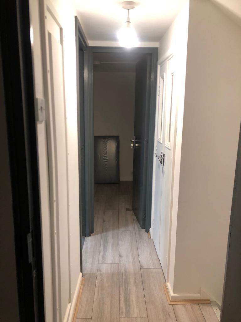 Room to Let in A nice Clean House - SS14 1QA, Basildon.