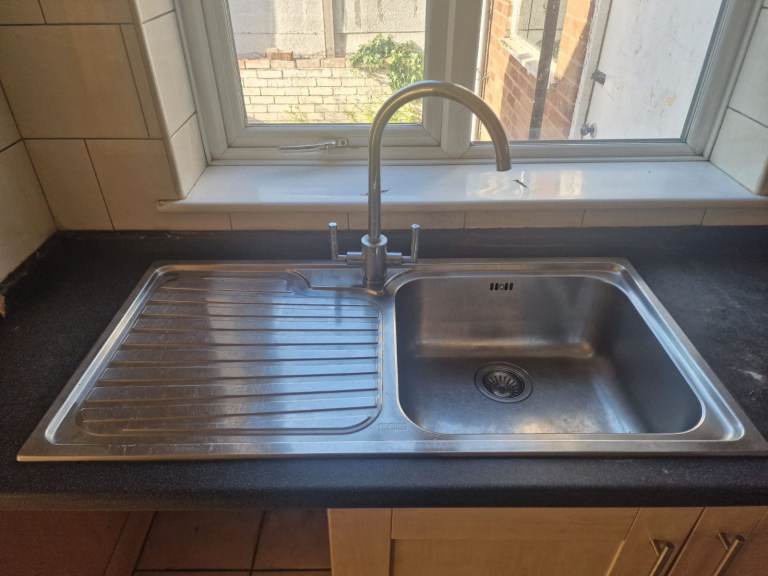 Kitchen Sink with Taps – Good Condition