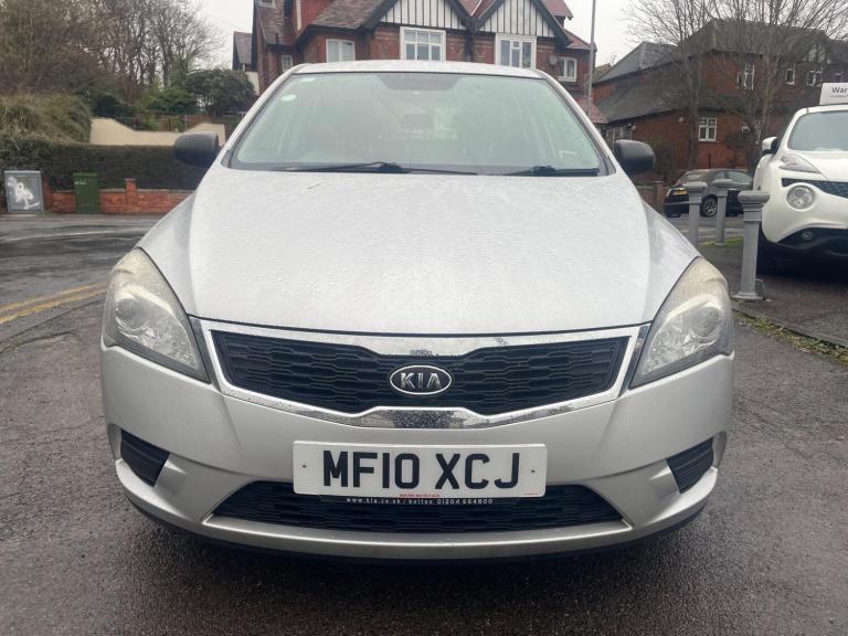 2010 Kia Ceed 1.6 CRDi 1 Euro 4 (s/s) 5dr HATCHBACK Diesel Manual