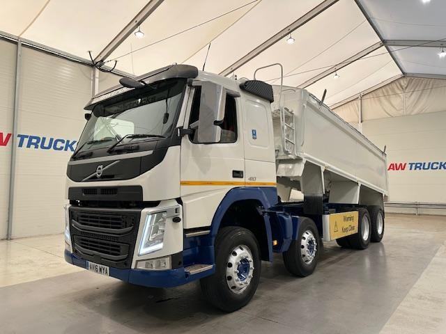 Volvo FM 410 8x4 Sleeper Cab Tipper