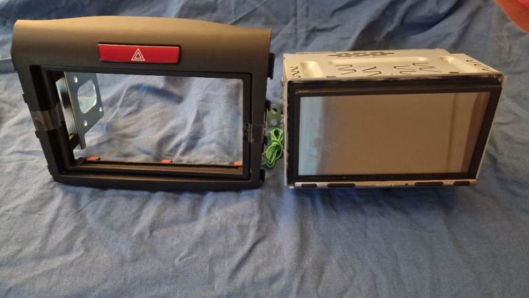 image for Sony XAV-AX3005DB DAB Car Stereo Head Unit 