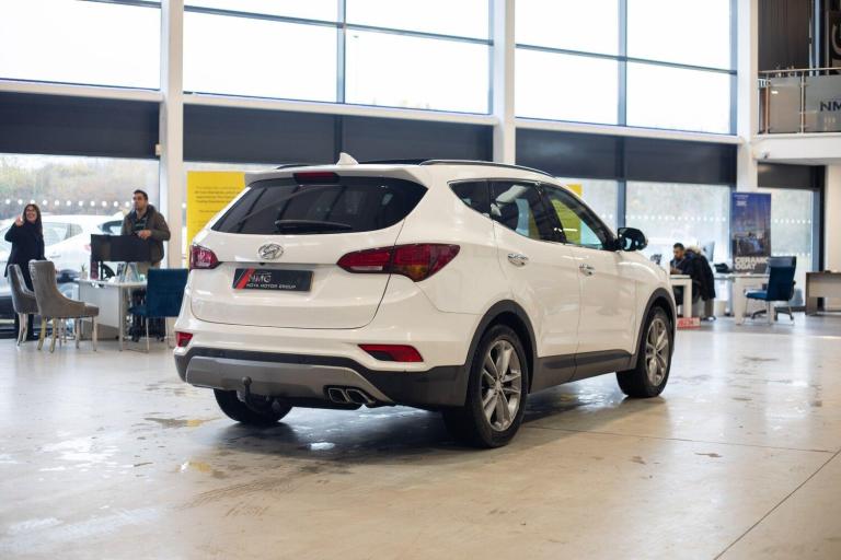 2016 Hyundai Santa Fe 2.2 CRDi Blue Drive Premium SE 5dr Auto [7 Seats] ESTATE DIESEL Automatic