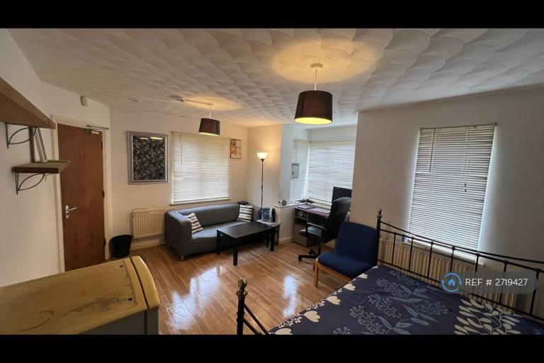 1 bedroom in Central Miltonkeynes, Mk13, MK13 (#2719427)