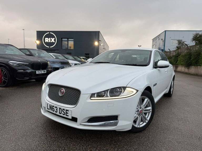 2013 Jaguar XF 2.2d [163] Luxury 4dr Auto SALOON DIESEL Automatic