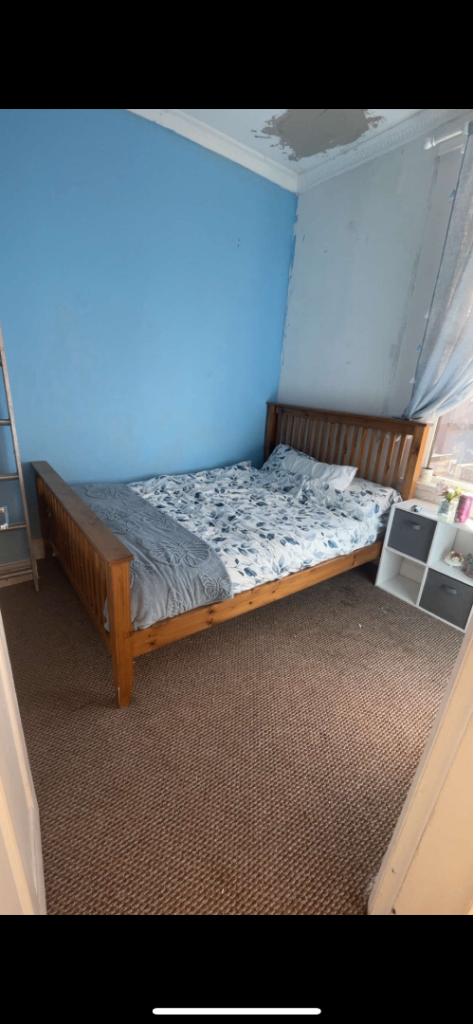 Wooden double bed 