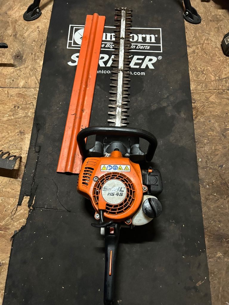 Stihl hs45 hedge trimmer 