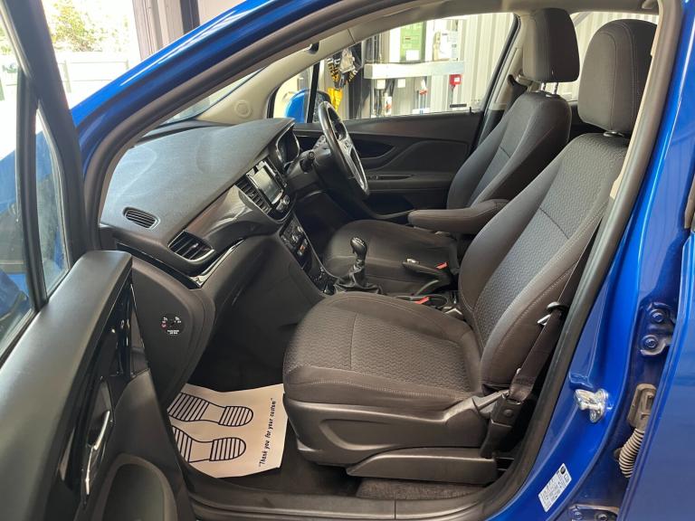 2016 Vauxhall Mokka X 1.6i Active 5dr HATCHBACK Petrol Manual